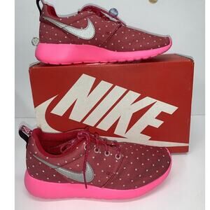 Nike Rosherun Print Dark Red/Metallic Sz 5 Youth 6.5 Women NEW